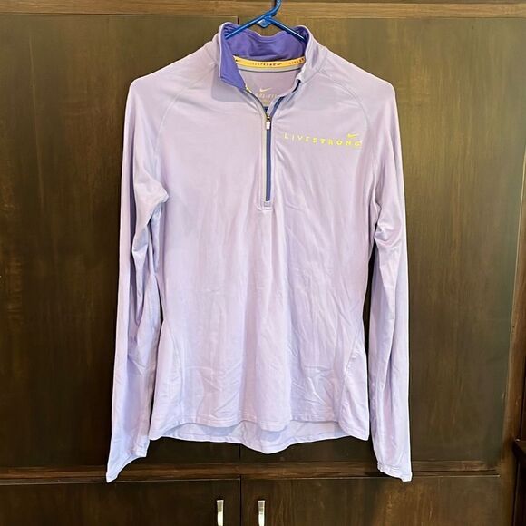 Nike Live Strong Purple 1/4 Zip Medium - Picture 1 of 5